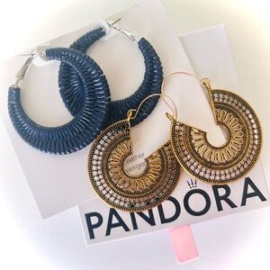 Earrings 2 sets 🩷 NWOT